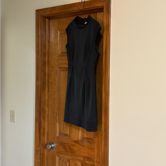 Sandra Darren Dresses & Skirts - Sandra Darren Black Mini Dress